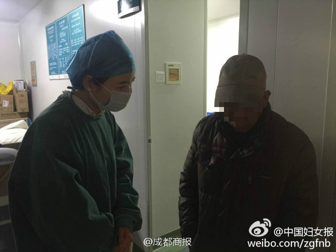 大乳少妇激情自慰喷潮片