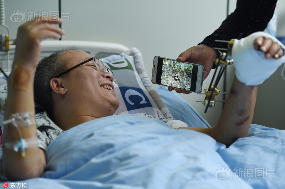 啊∽你tm别 了我的草莓直播