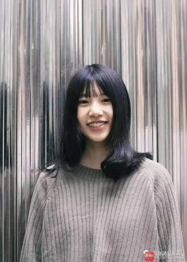 野風溼身的女人