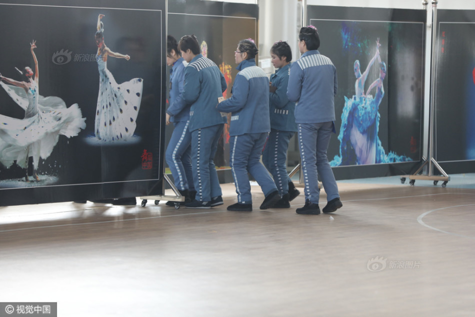 中年老女人操逼视频