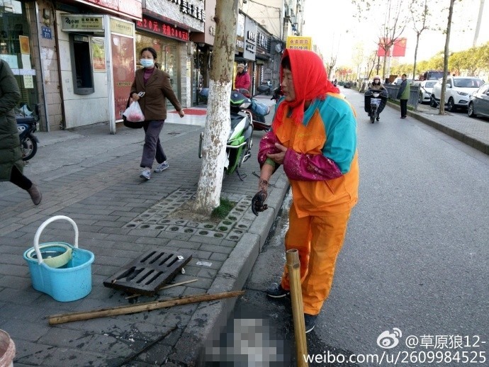 我和女同事的性视频