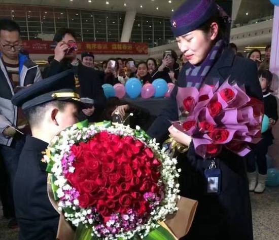 欧美大黑屌肏屄