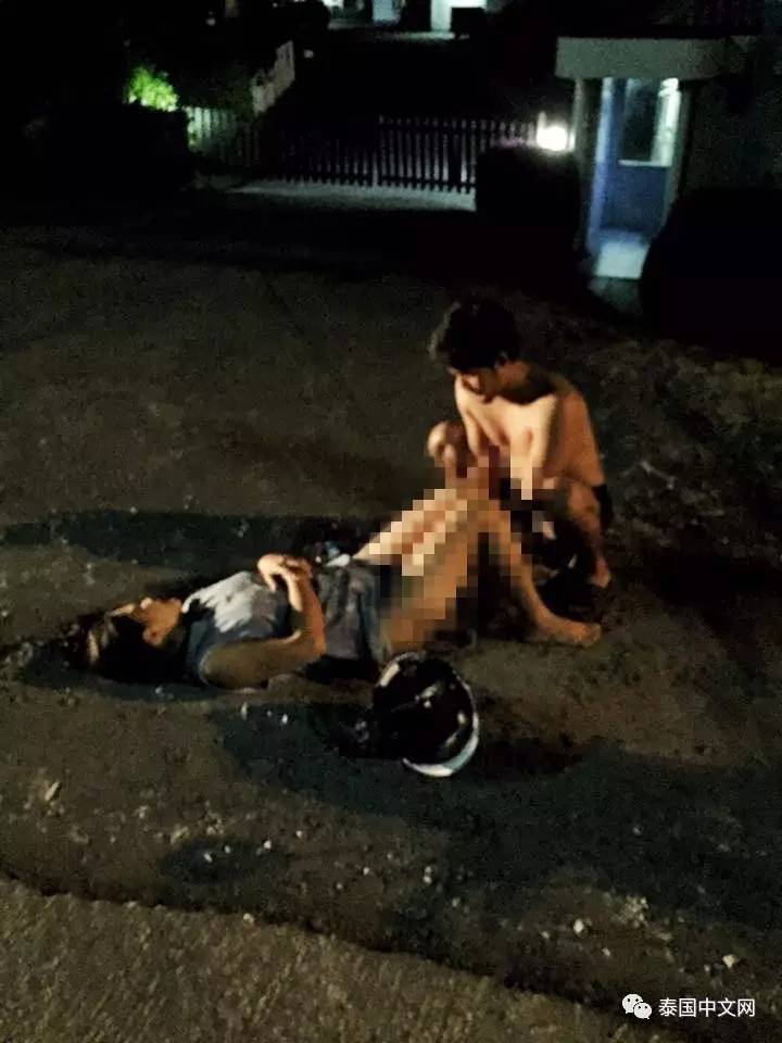 美女被 到爽 流触手