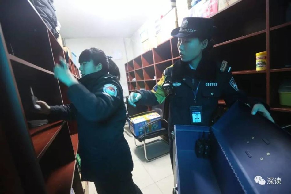 成人 Av 下载
