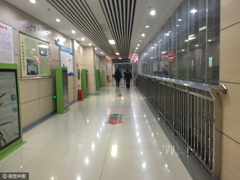 白丝喷水