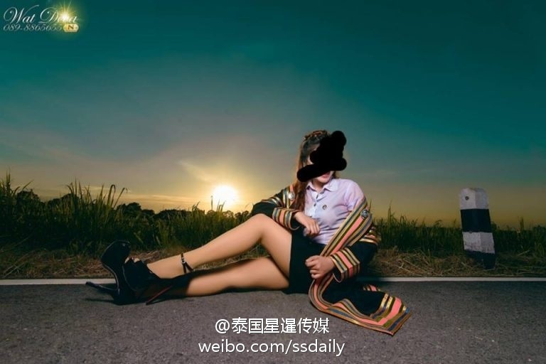 偷拍日本美女厕所Xxhd