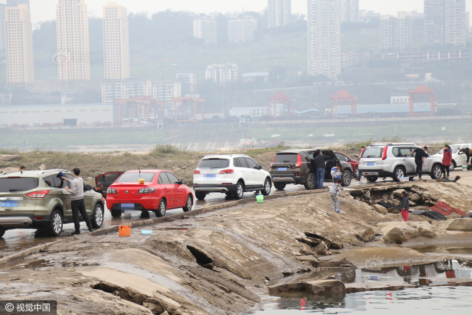 人口多的地方_目前中国人口最多的地方,最少的地方