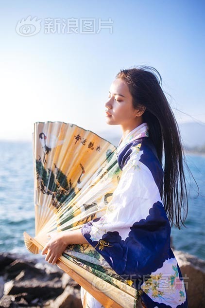 久久精彩