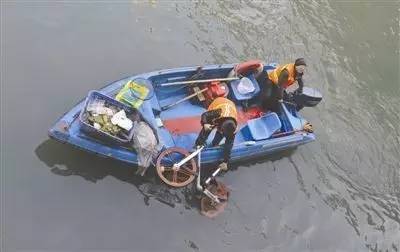 唐三  小舞流出来