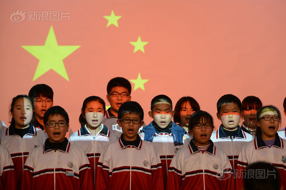中年熟妇的大肥唇熟女影视