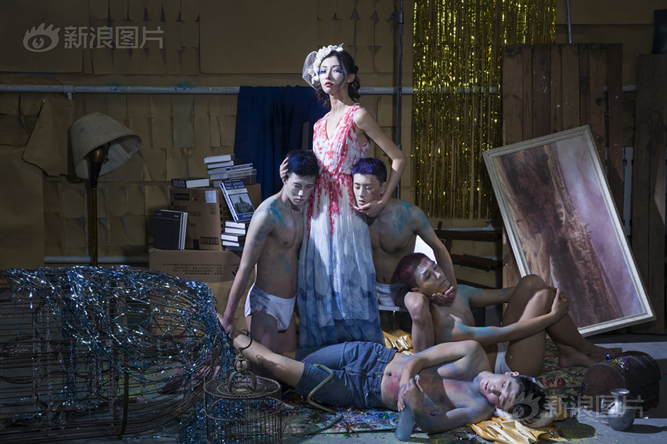五十欧美丰满熟妇