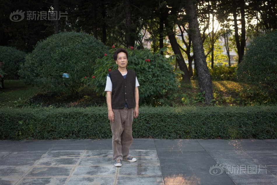 刘嘉玲三点无码裸体