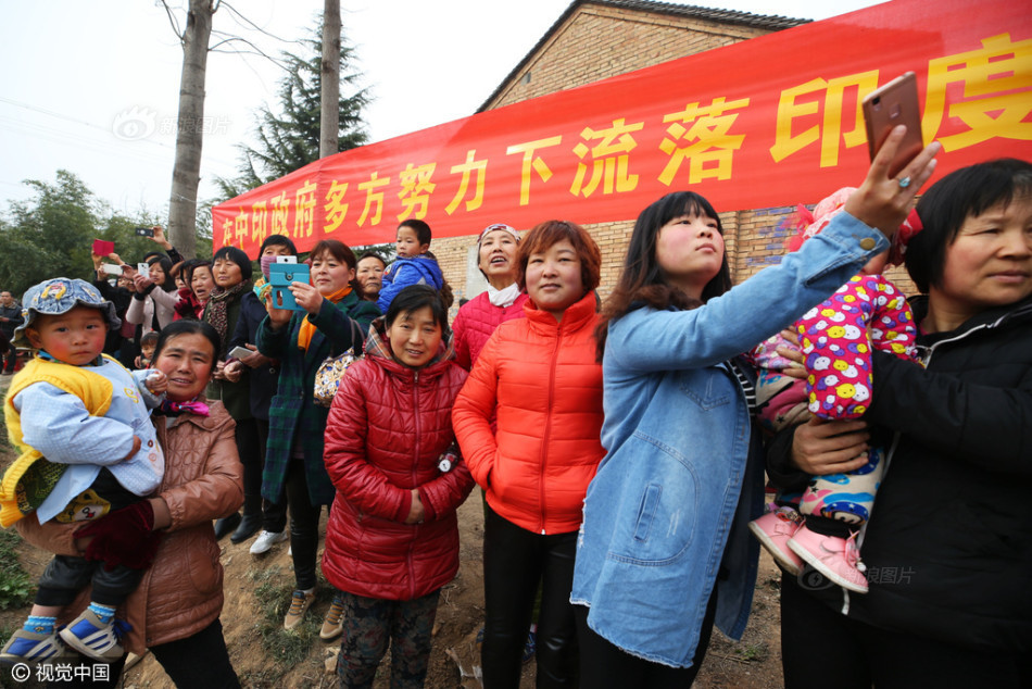 91人妻边做边打电话