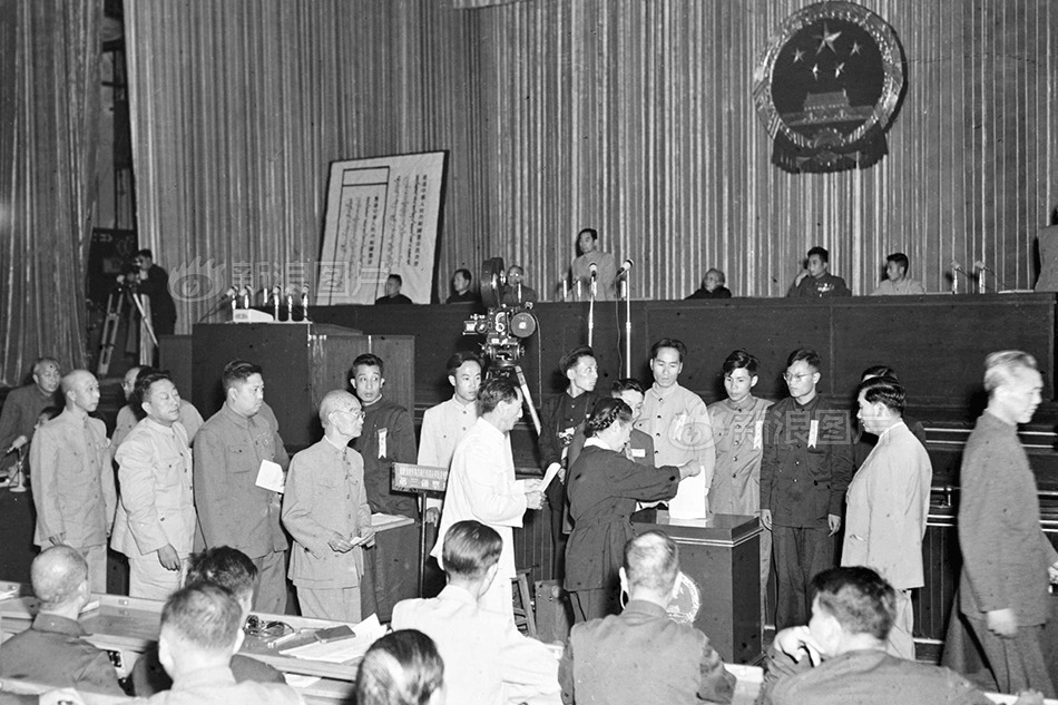 波多野结Av衣东京热无码专区