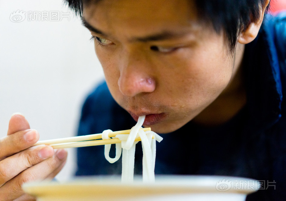 一穴雙插