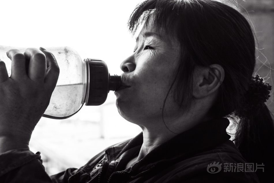 欧美肥妇潮喷