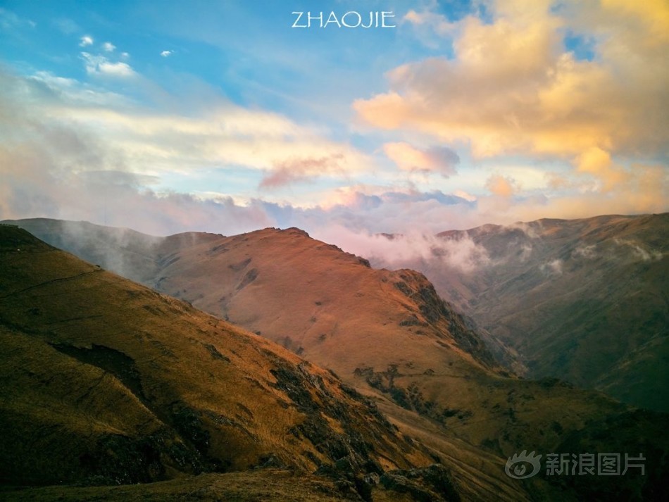 强行扒下亲妺的内裤摸的