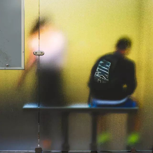 被女寝十几只白丝脚榨精动动漫