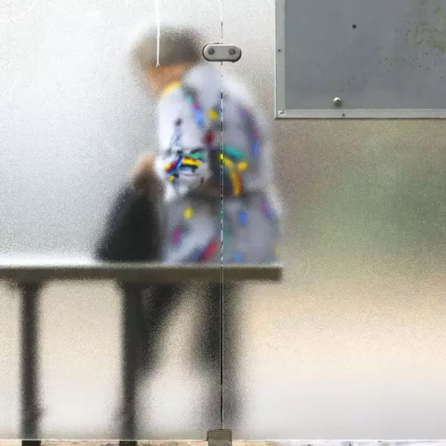 美女脱 给我捏 直播