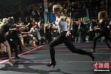 Ů�Ӵ�8���׸߸�Ь����