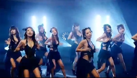 少女内衣热舞视频_韩国美女内衣热舞视频(2)