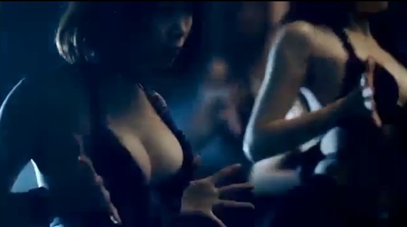 少女内衣热舞视频_韩国美女内衣热舞视频(2)