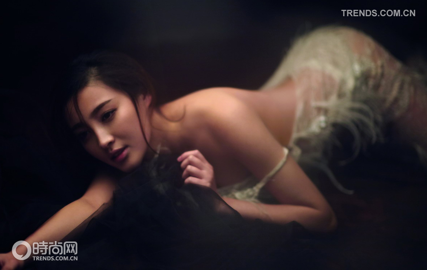 甘婷婷内衣图片大全_美女内衣图片大全