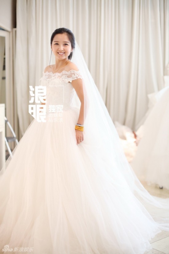 京夫人婚纱_金夫人婚纱摄影(3)
