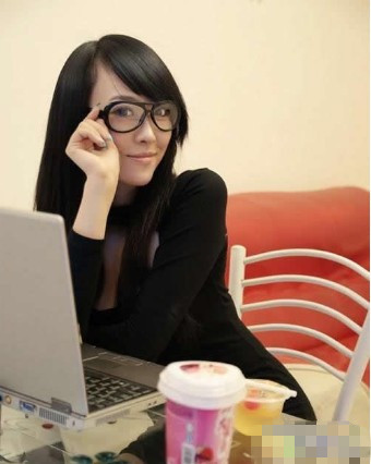 第章女老总_传销女老总