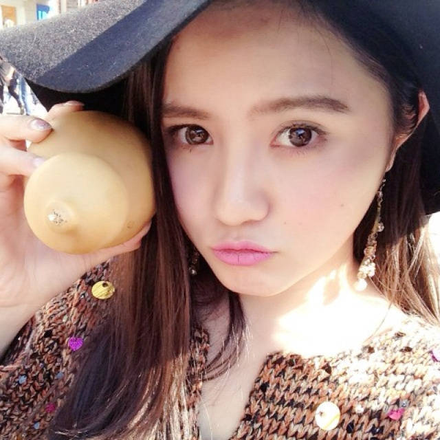 美女董事长艾如_伊蕾禧艾董事长(3)