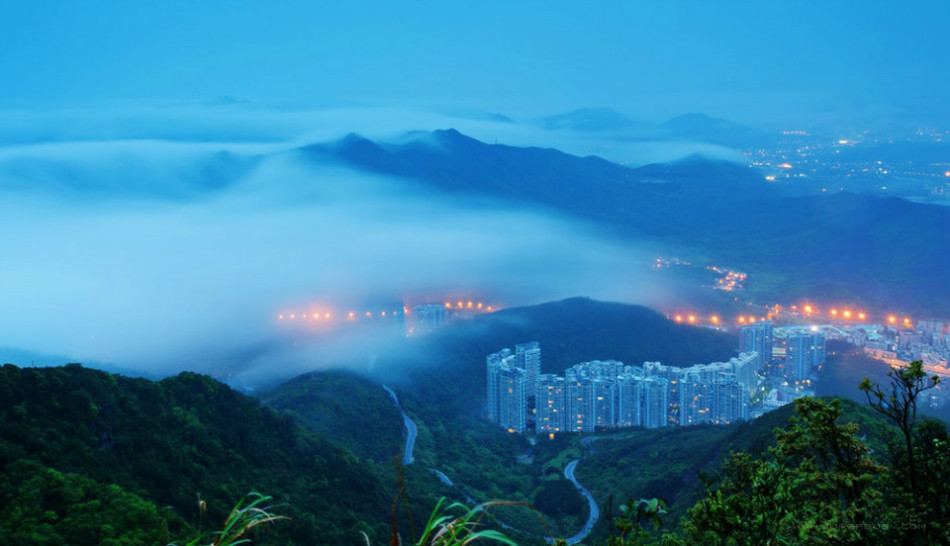 深圳经济总量位居全国大中_经济总量位居世界第二