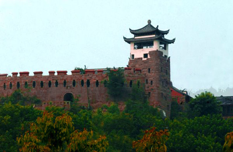 广安人口规模_广安职业技术学院(2)