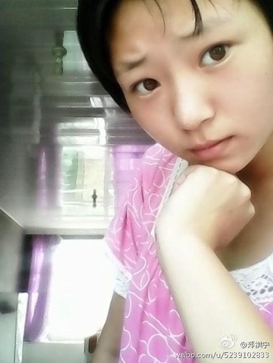 18岁女生的美 62132_3655981_920142.jpg