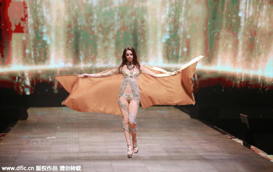 深圳模特内衣秀视频_深圳静态内衣模特秀