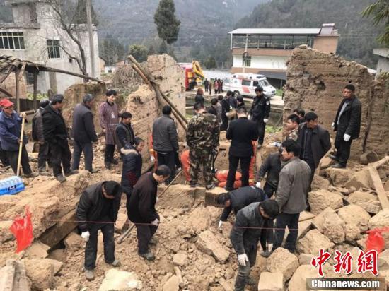 四川南江县人口_南江大峡谷欢迎千车万人游贵阳-黄果树景区官方网站 黄果树