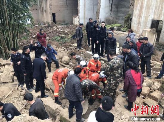 南江县人口_南江扶贫在行动(3)