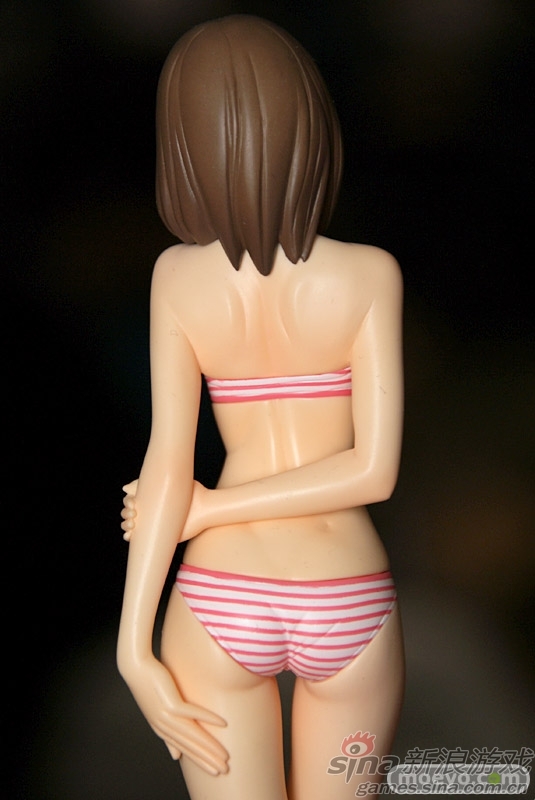 《love plus》女主角泳装手办图赏