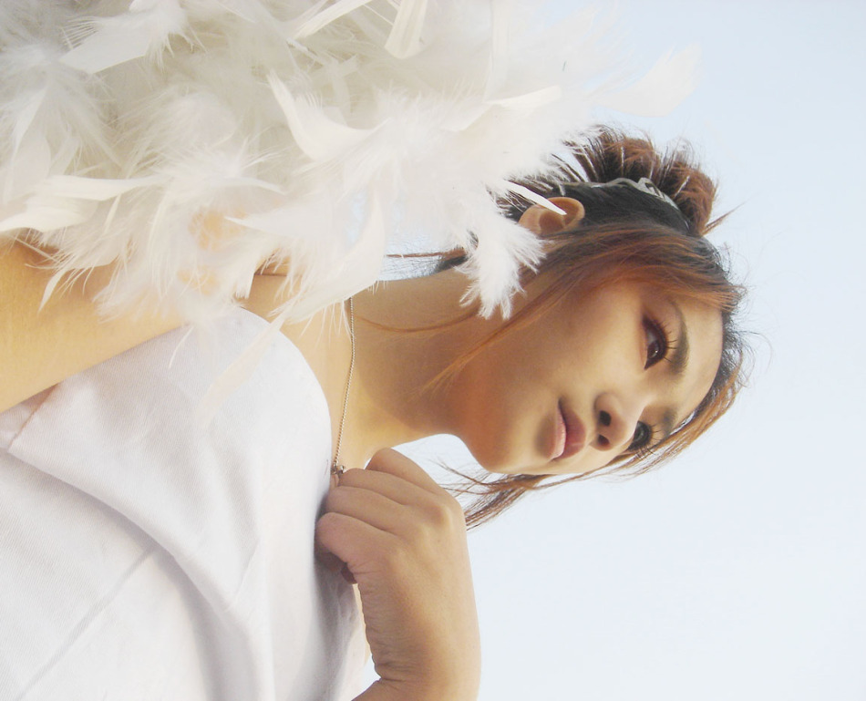 尤娜婚纱摄影_尤娜婚纱(2)