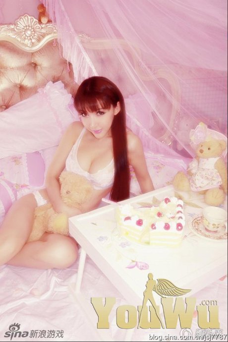 张婉悠性感图片_张婉悠内衣代言