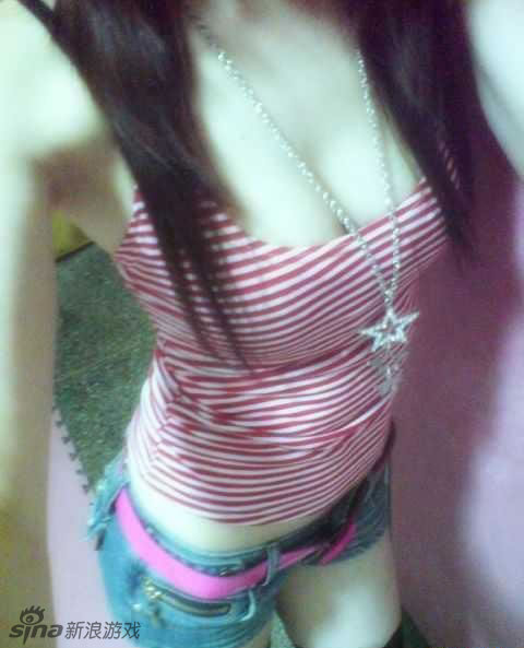 <em>90后美女自拍</em>大秀乳沟 - 游戏频道|佛山E家