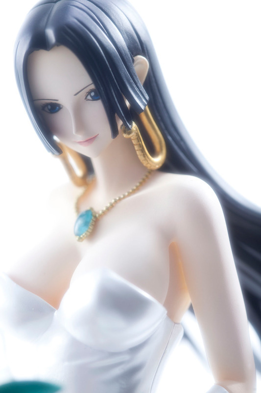 女帝婚纱手办_女帝手办
