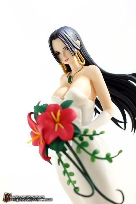 女帝婚纱手办_女帝手办