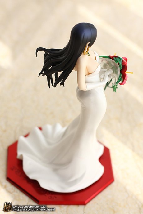 女帝婚纱手办_女帝手办