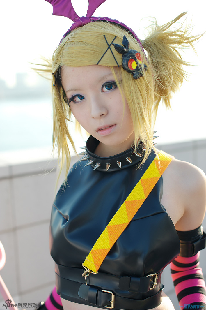 《vocaloid》镜音铃恶魔装cosplay
