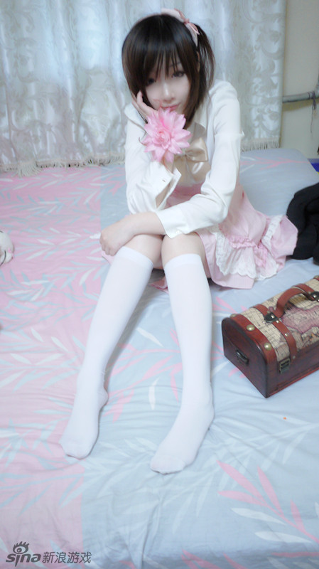 柳未来<em>萌系少女</em>洋装写真 - <em>游戏</em>频道|佛山E家