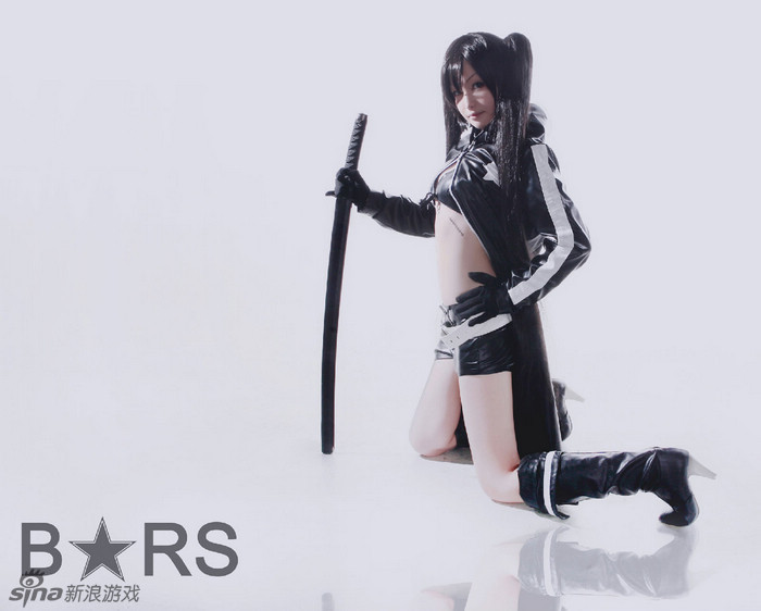 黑岩射手风衣_黑岩射手