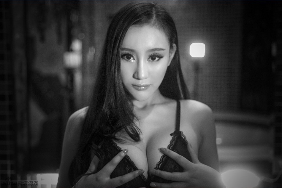 张婉馨内衣_张婉馨性感内衣(3)