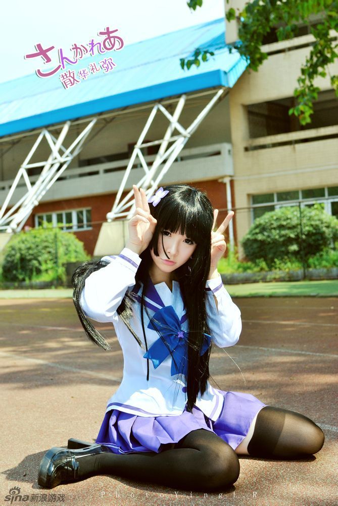 从女生校服看内衣_校服从袖子下看内衣(2)