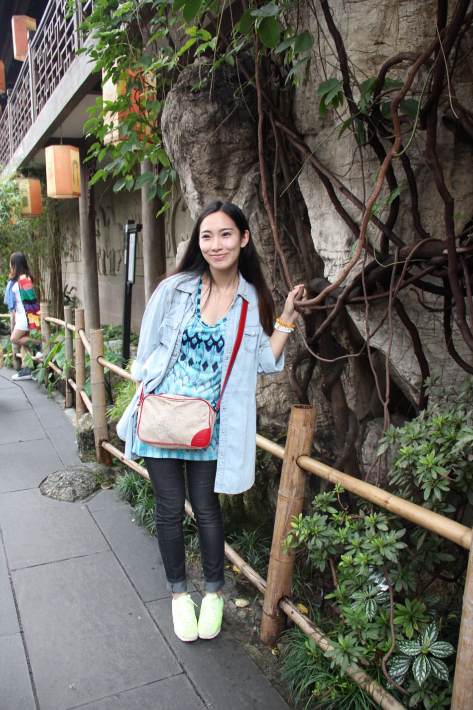 目标在线最美客服-田梦 - 游戏频道|佛山E家