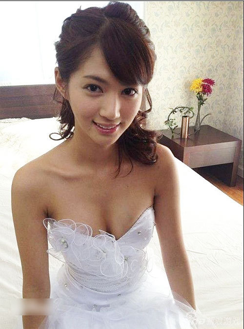 麻生希婚纱照(2)